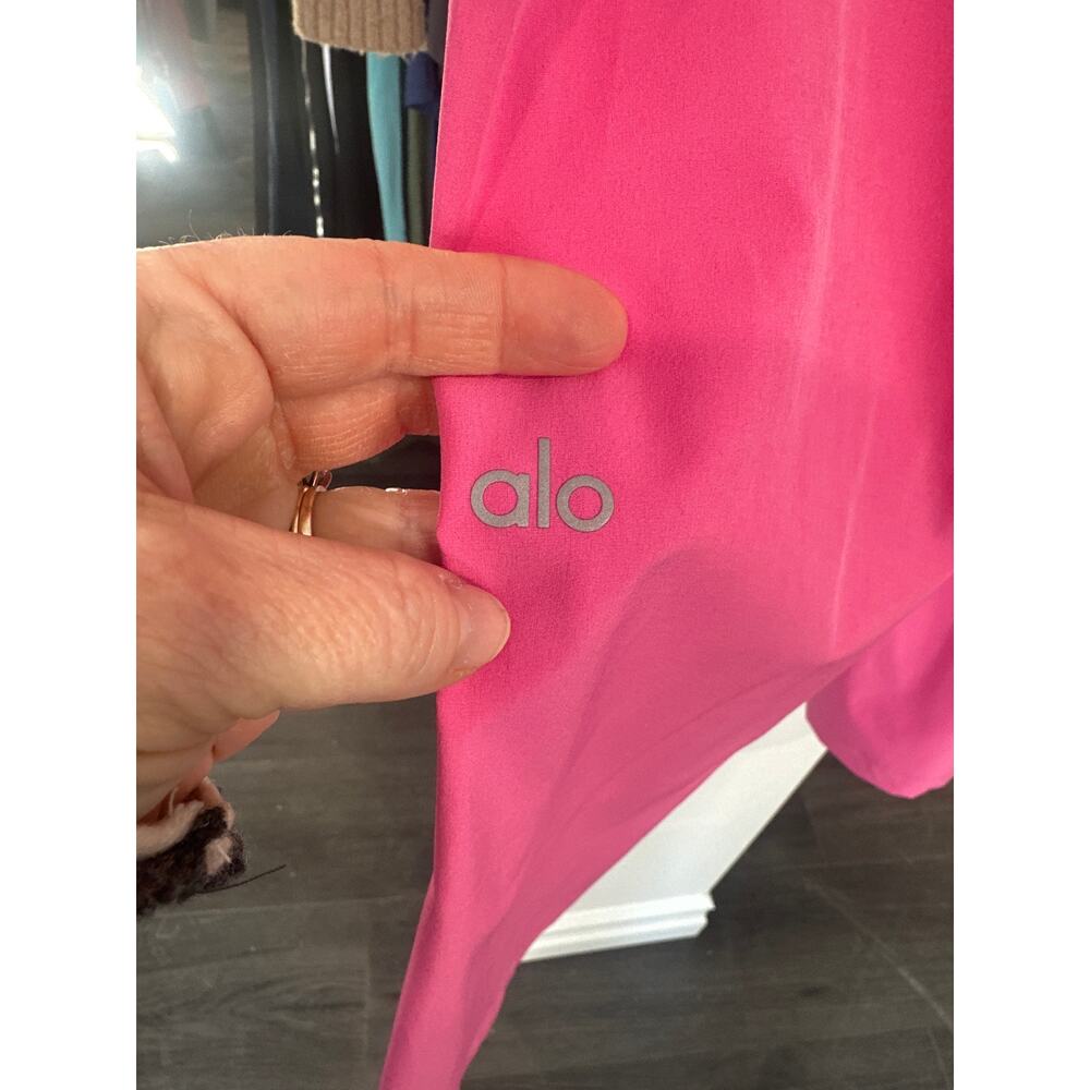 ALO Yoga Pink Wide Leg Pants - Picture 4 of 5